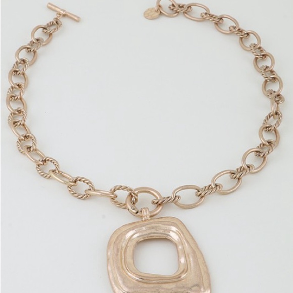 Statement Rippled Cubic Necklace (5029) - Picture 4 of 5